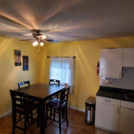 Comox Valley Inn & Suites Courtenay Zewnętrze zdjęcie