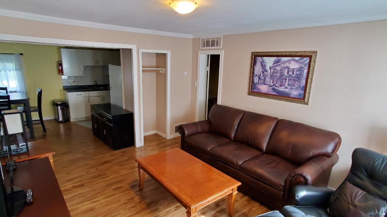 Comox Valley Inn & Suites Courtenay Zewnętrze zdjęcie
