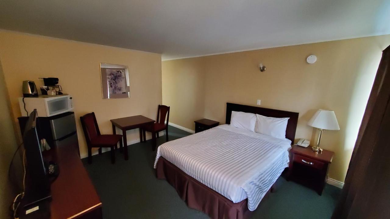 Comox Valley Inn & Suites Courtenay Zewnętrze zdjęcie